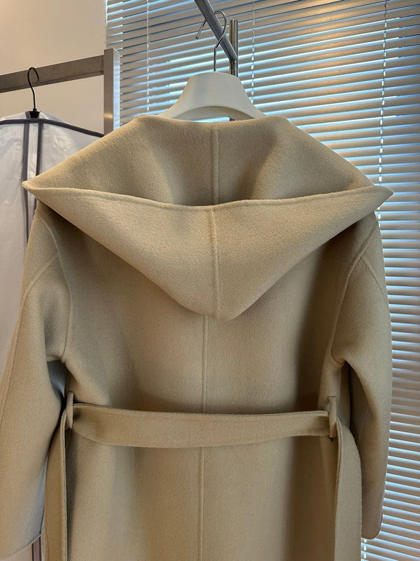 Loewe Coat Beige Cashmere