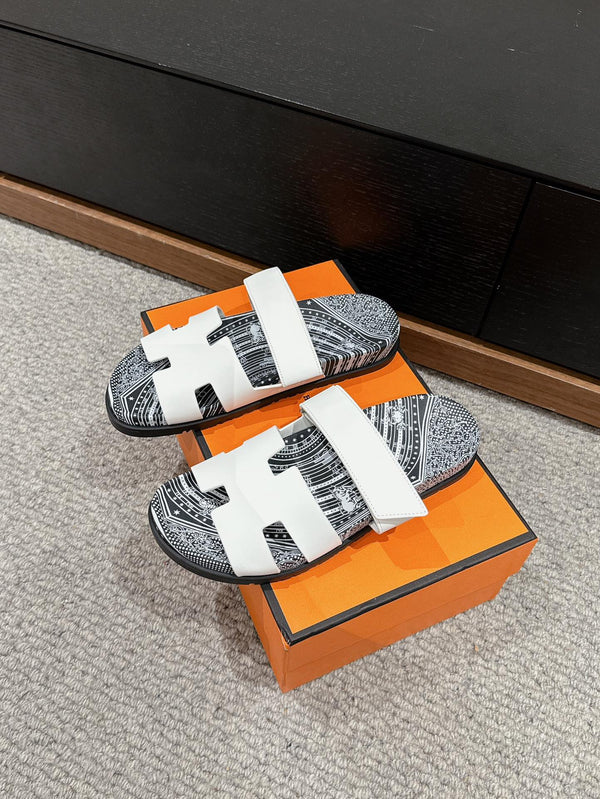 SANDALO CYPRUS IN PELLE DI VITELLO BIANCA UNICO