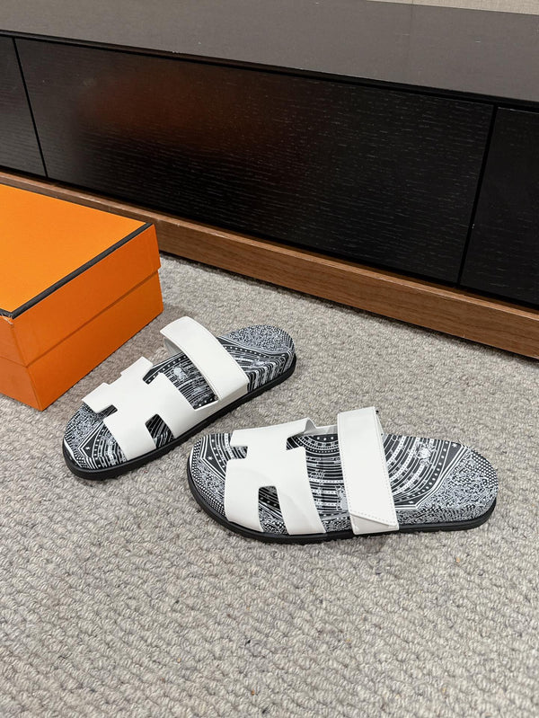 SANDALO CYPRUS IN PELLE DI VITELLO BIANCA UNICO