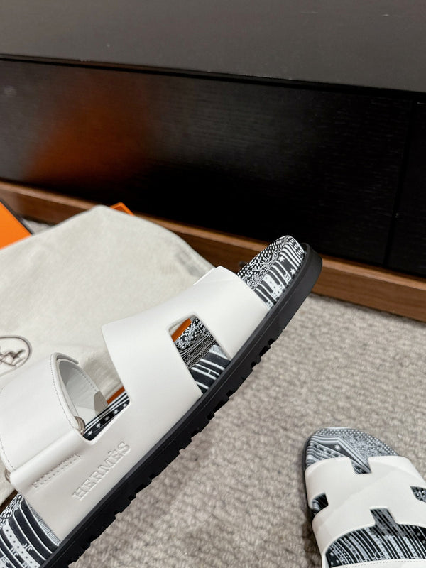 SANDALO CYPRUS IN PELLE DI VITELLO BIANCA UNICO