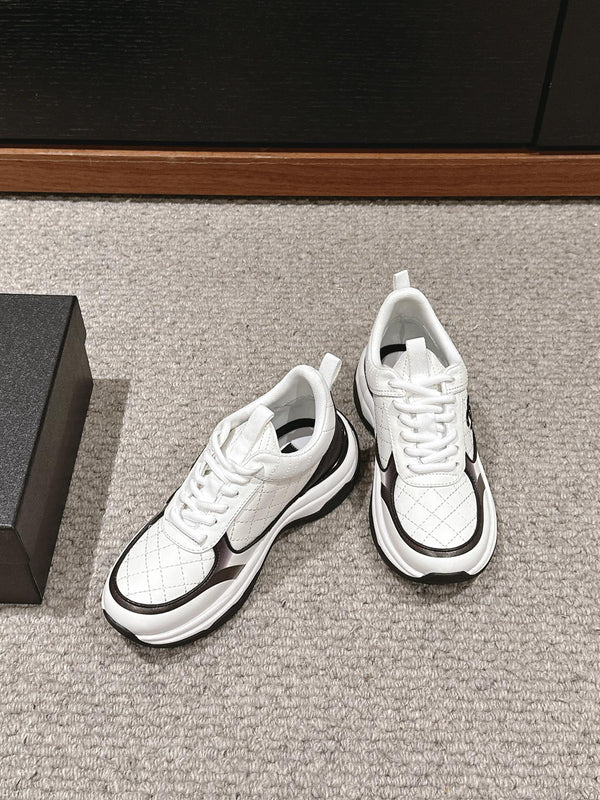 SNEAKER CC CLASSIC IN PELLE DI AGNELLO BIANCA E NERA