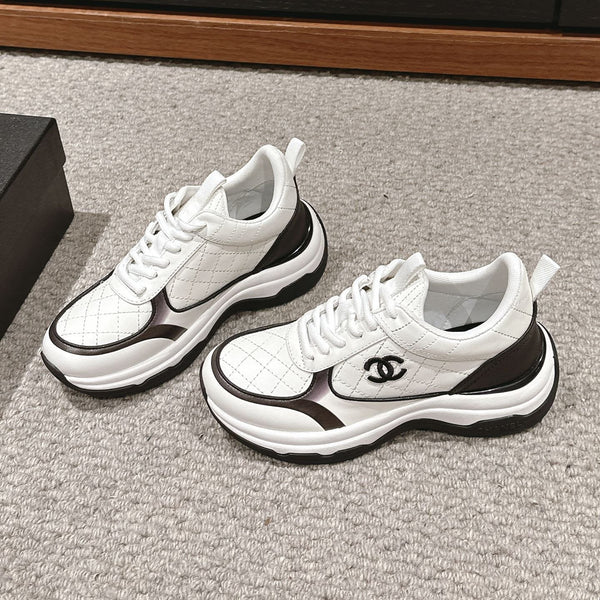 SNEAKER CC CLASSIC IN PELLE DI AGNELLO BIANCA E NERA