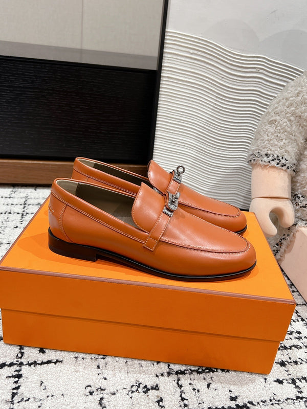 Mocassino HM Destin in pelle di vitello lucida color cuoio 118788