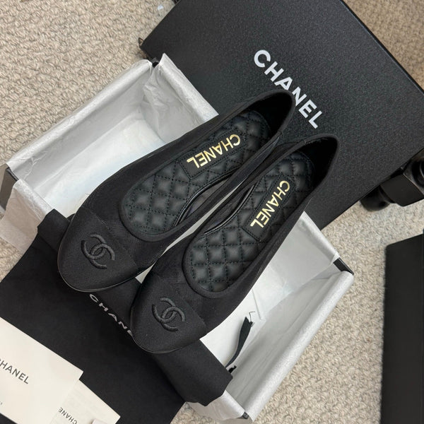 CC 25p Ballerina in tessuto a rete nero grosgrain