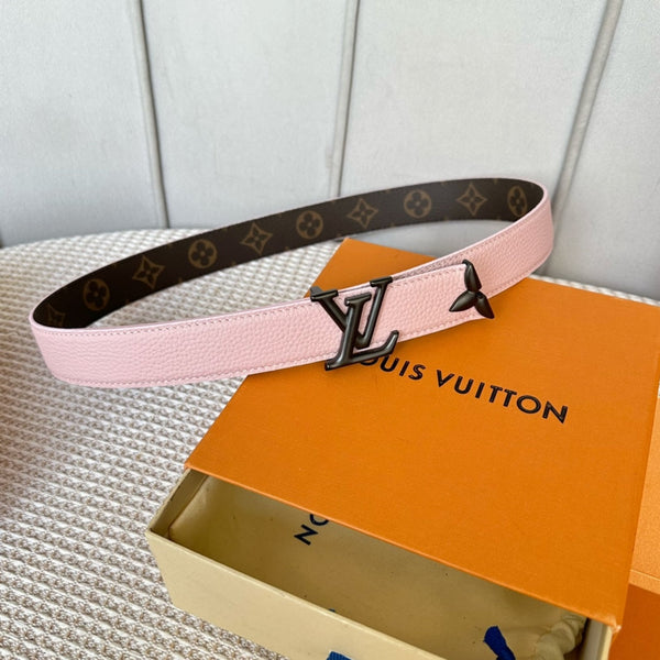 PRETTY LV 30MM REVERSIBLE BELT IN LIGHT PINK CALFSKIN BLACK HARDWARE