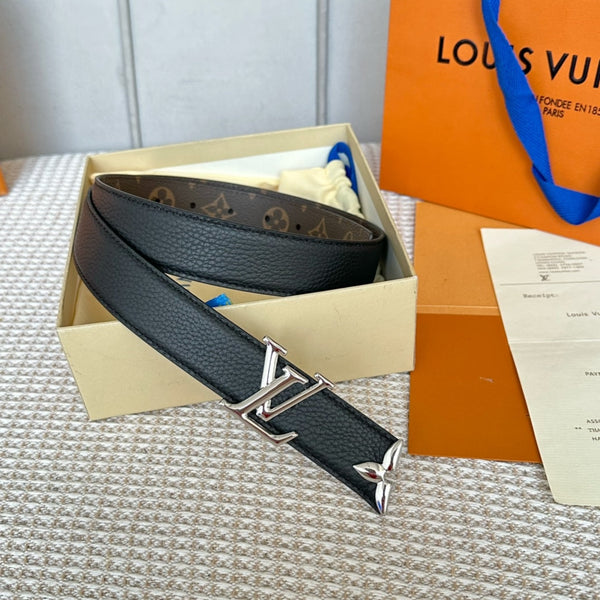 PRETTY LV 30MM REVERSIBLE BELT IN BLACK CALFSKIN SILVER HARDWARE