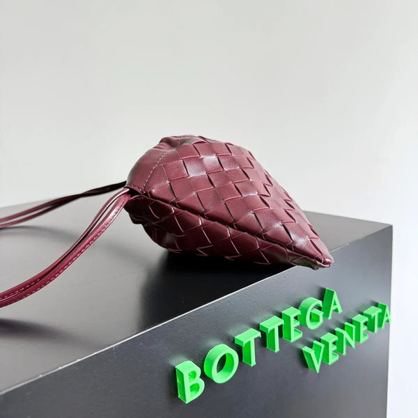 BV Small Dustbag 21cm Madder Brown Red Intrecciato Calfskin Leather