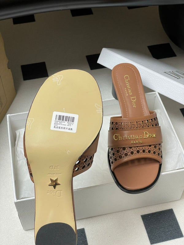 CD 25 D-Lane Heeled Slide Calfskin