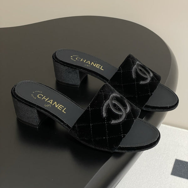 25S Embroidery Double C Mule 50mm Black Velvet 247575