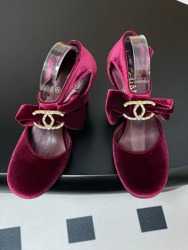 CC 25S Double C Rhinestone Buckle Bow High Heel Pump 85 Wine Velvet 247569