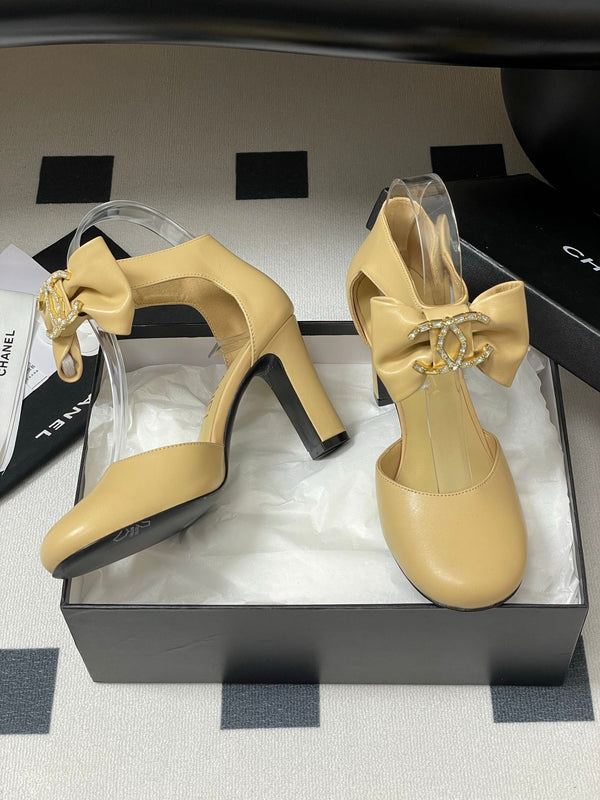 CC 25S Double C Rhinestone Buckle Bow High Heel Pump 85 Beige Sheepskin 247571