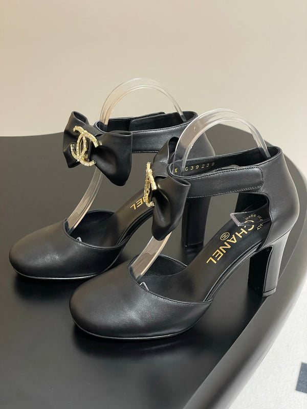 CC 25S Double C Rhinestone Buckle Bow High Heel Pump 85 Black Sheepskin 247573