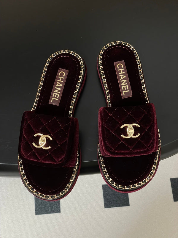 CC 25S Chain Ring Edge Buckle Bag Mule Sandal Wine Velvet 247584