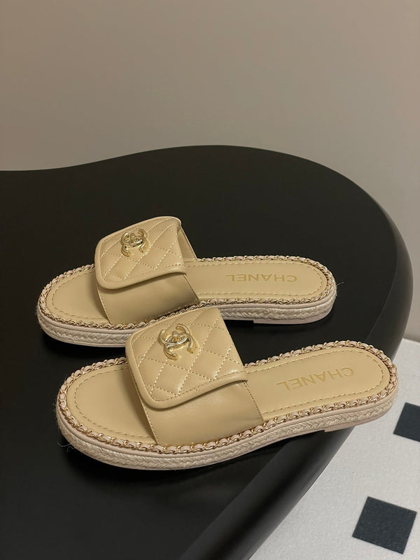 CC 25S Chain Ring Edge Buckle Bag Mule Sandal Beige Sheepskin 247586