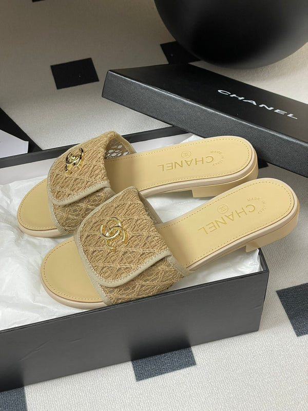 CC 25S Buckle Bag Mule Beige Lace Fabric and Sheepskin 247591