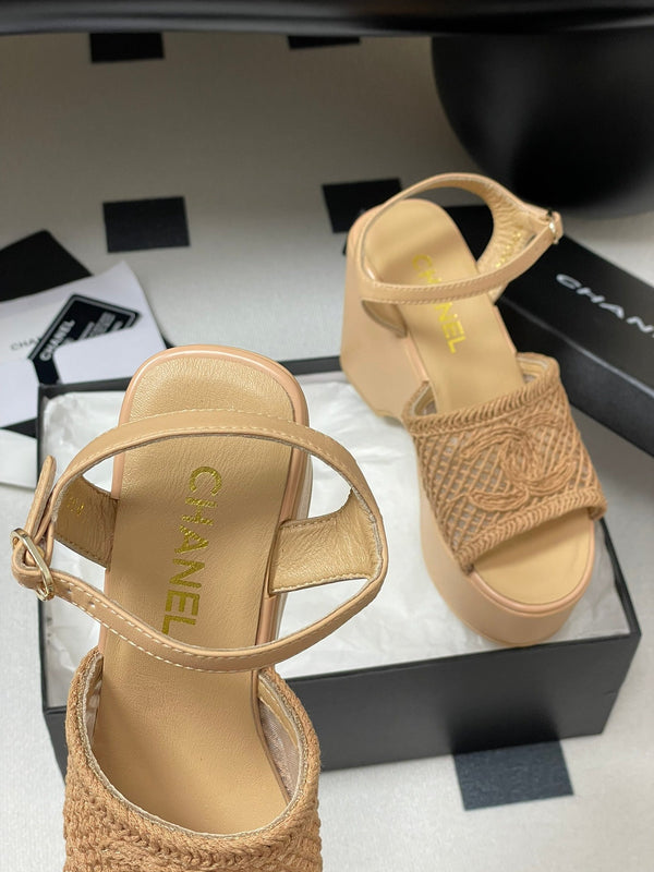 CC 25S Small Wedge Thick-Soled Sandal 10cm Beige Woven 247603