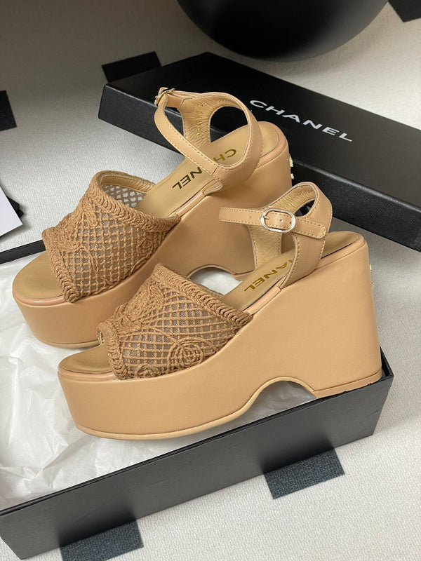 CC 25S Small Wedge Thick-Soled Sandal 10cm Beige Woven 247603