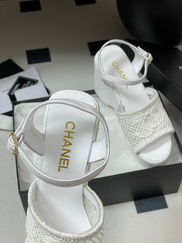 CC 25S Small Wedge Thick-Soled Sandal 10cm White Woven 247605