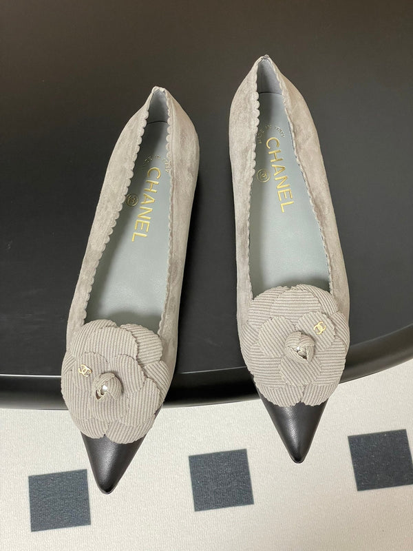 CC 25C Classic Camellia Pointed High Heels Flat 15mm Grey Suede 247607