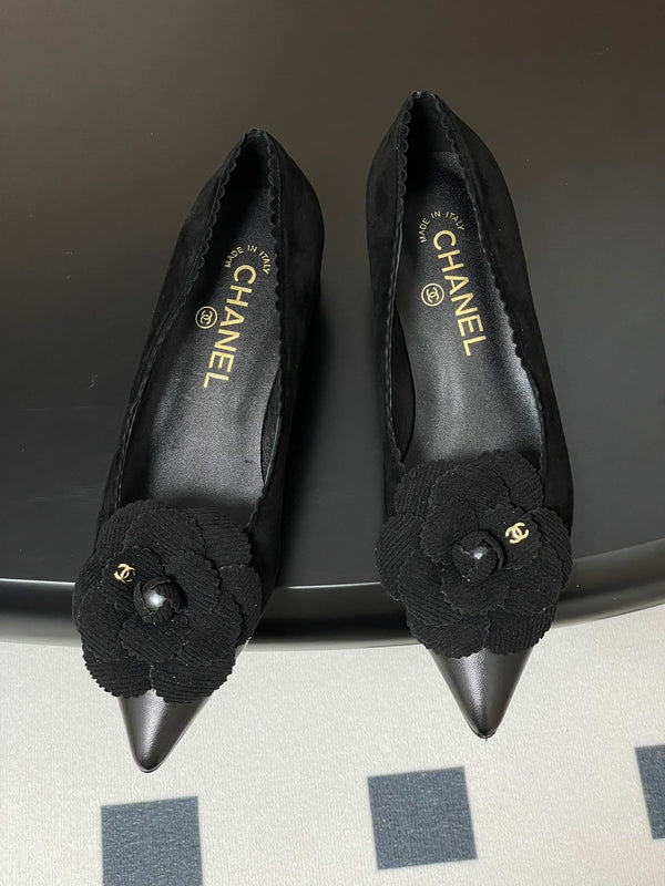 CC 25C Classic Camellia Pointed High Heels Pump 35mm Black Suede 247614