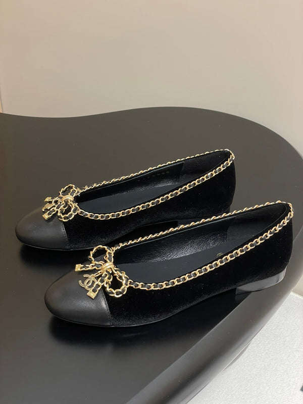 CC 25S 20mm Chain Bow Single Flat Black Velvet Sheepskin 247652