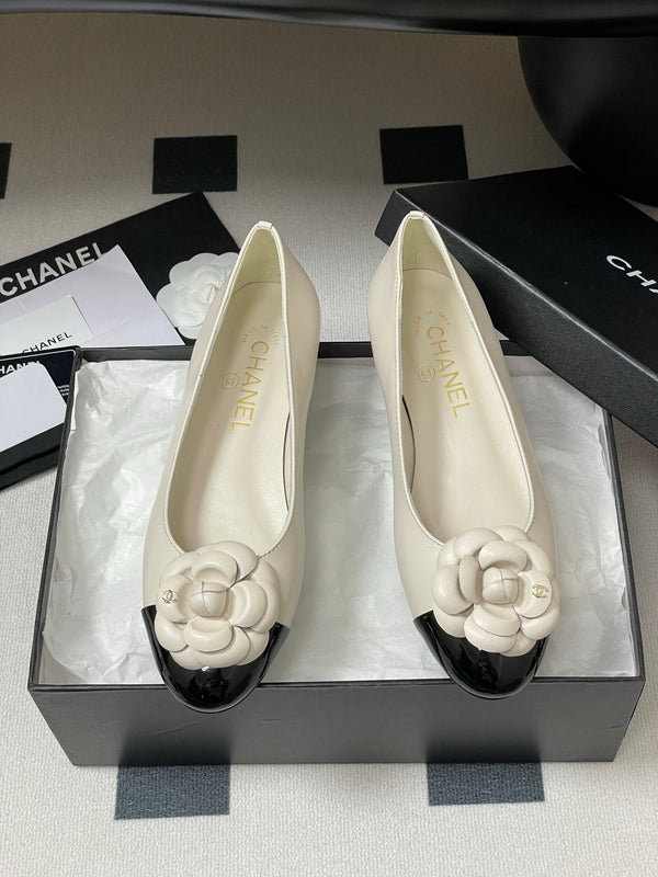 CC 25S Ballet Flower