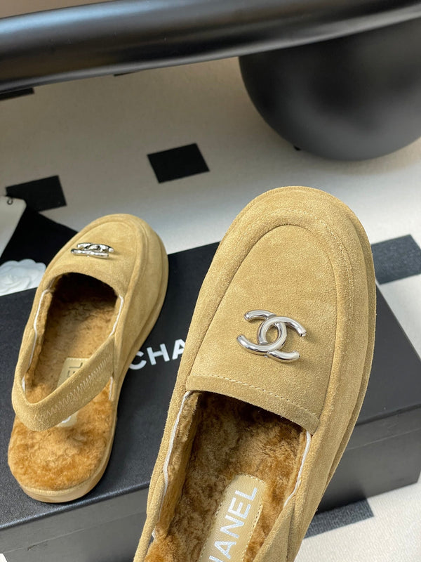 CC 25A Slingback Loafer Beige Sherpa Suede