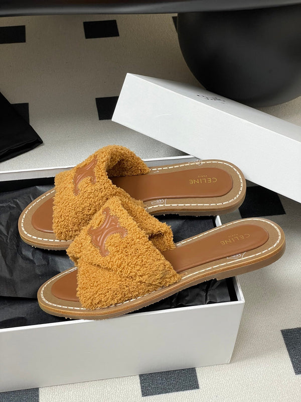 CL 25s Lympia Twisted Sandal Light Brown Sheepskin Plush Cloth 416655