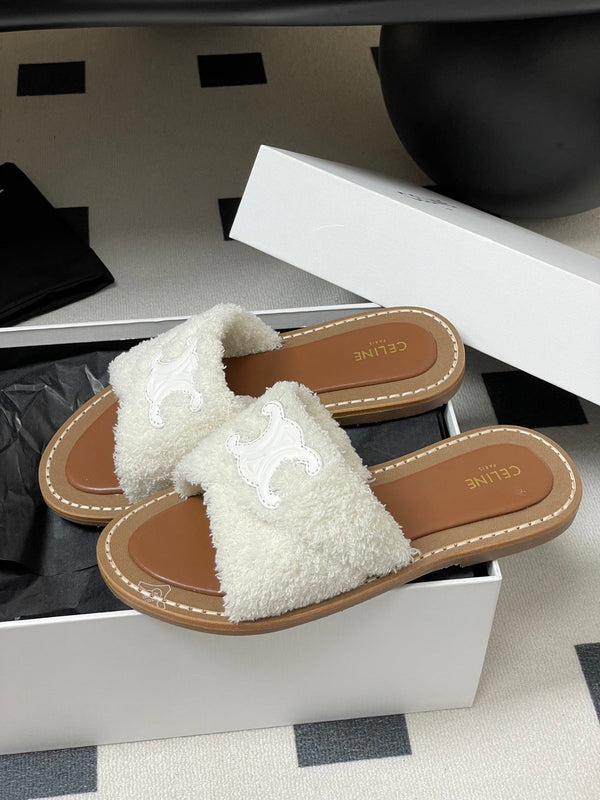CL 25s Lympia Twisted Sandal White Brown Sheepskin Plush Cloth 416657