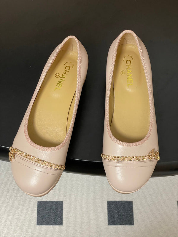 CC 25A Chain CC Thick-Soled Shoe 40mm Light Pink Sheepskin 393953