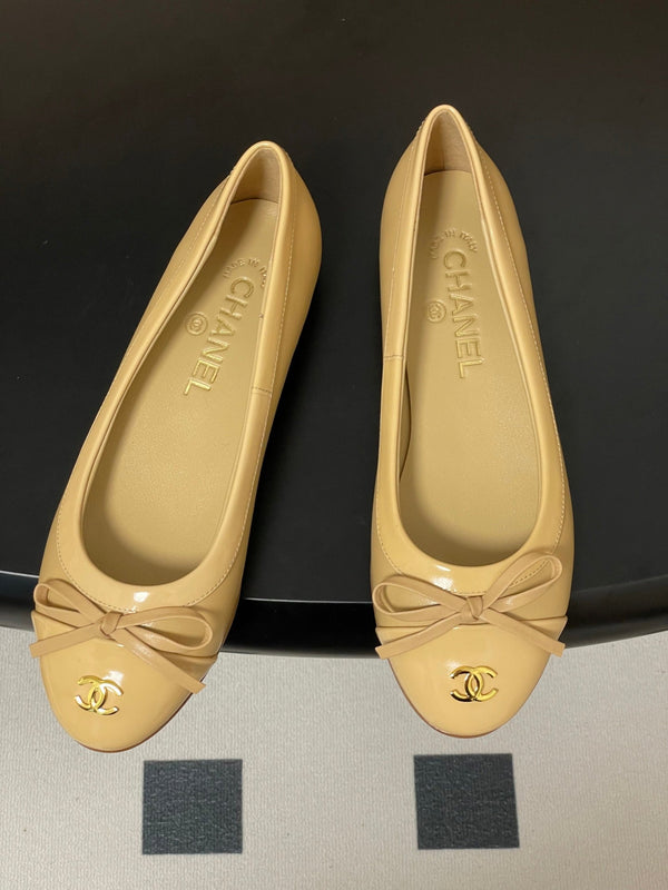 CC 25A Small Bow Ballet Flats Beige Sheepskin 393965