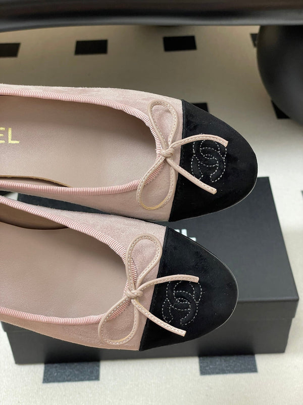 CC 25 Ballet Flat Blush Pink Suede 393998
