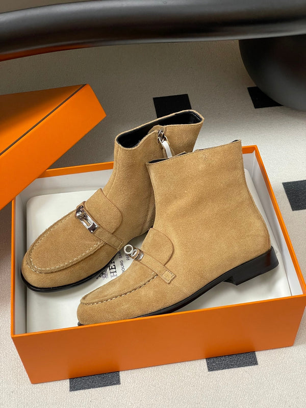 HM Short Boots 25mm Kelly Buckle Light Beige Suede