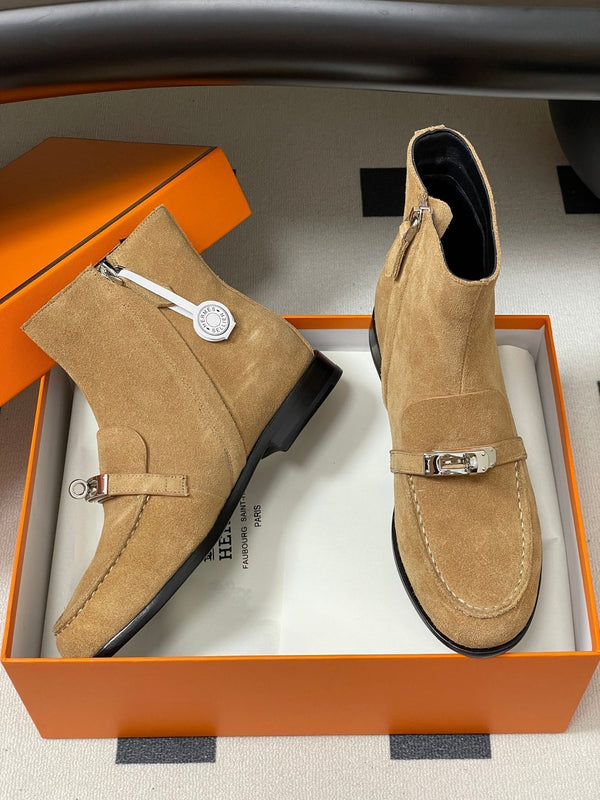 HM Short Boots 25mm Kelly Buckle Light Beige Suede