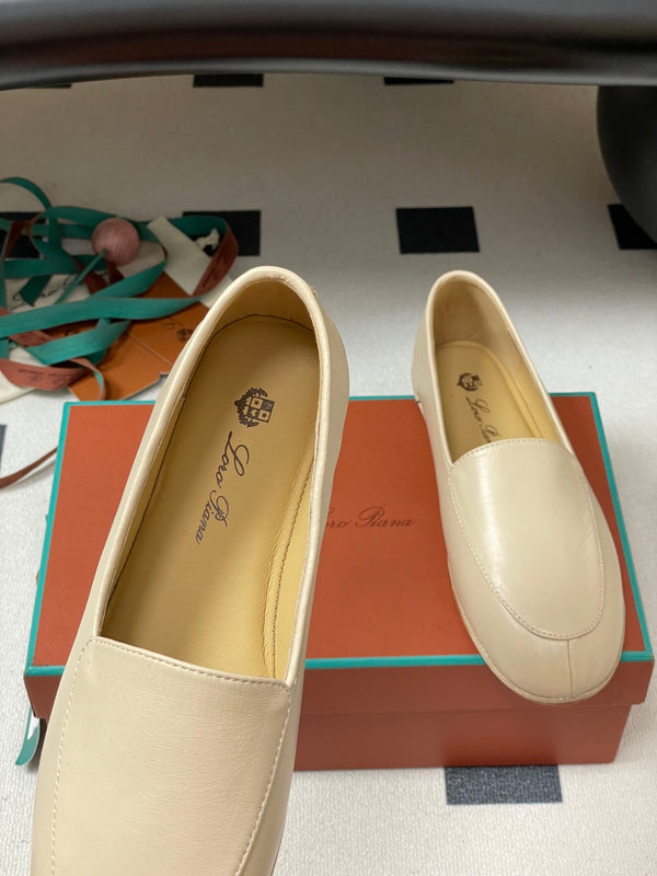 LP Anton Walk Loafers Light Beige Sheepskin 474799