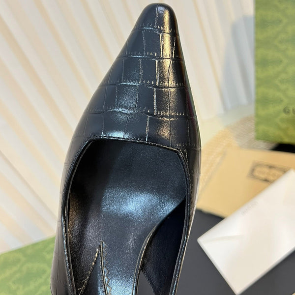 GG Women's G pointed silver-letter Logo slingback Black