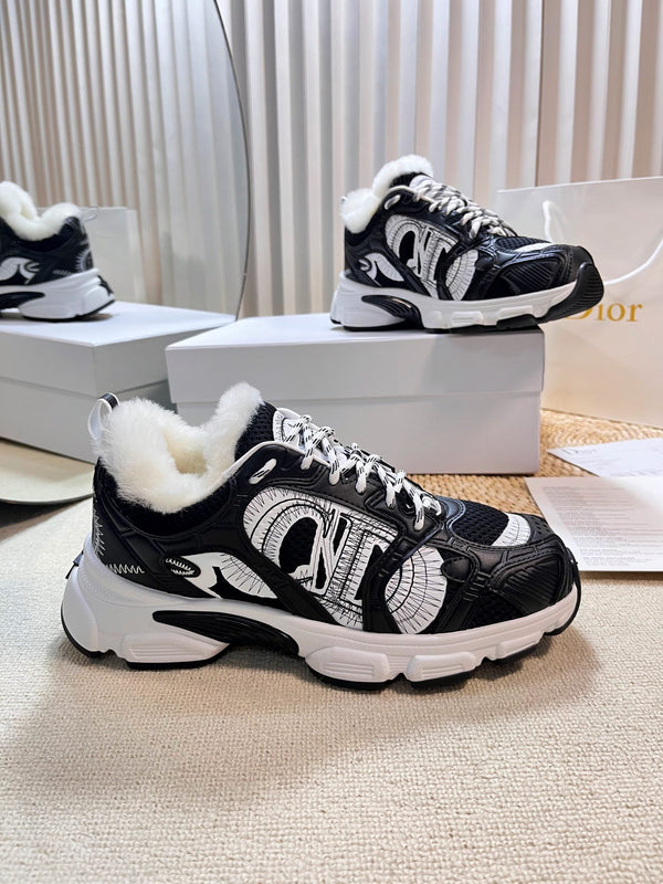 CD Chrono Sneaker In Black Mesh Fabric With Fleece Lining 992620