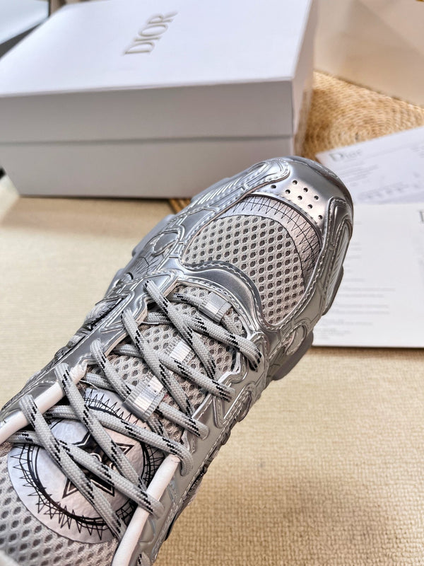 CD Chrono Sneaker In Silver Mesh Fabric With Fleece Lining 992619