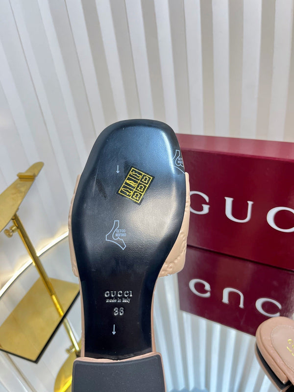 GC Double G Slide Sandals Nude Embossed Leather 294632