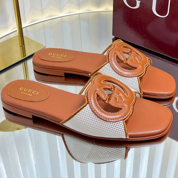 Sandalo GC 25 Interlocking G Slide in tela marrone e pelle bovina 294645