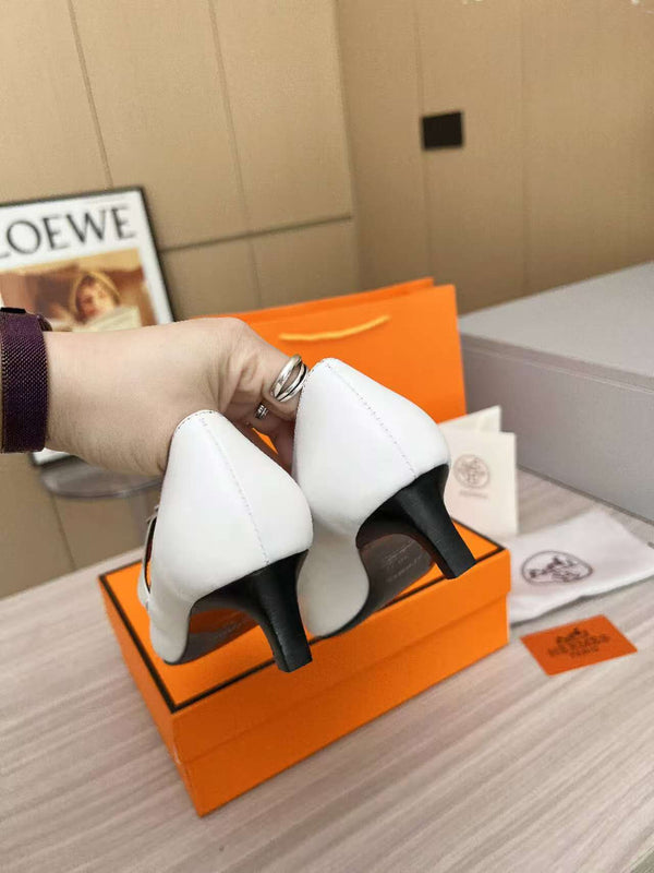 Kiara 40 pump Vitello Bianco 214051