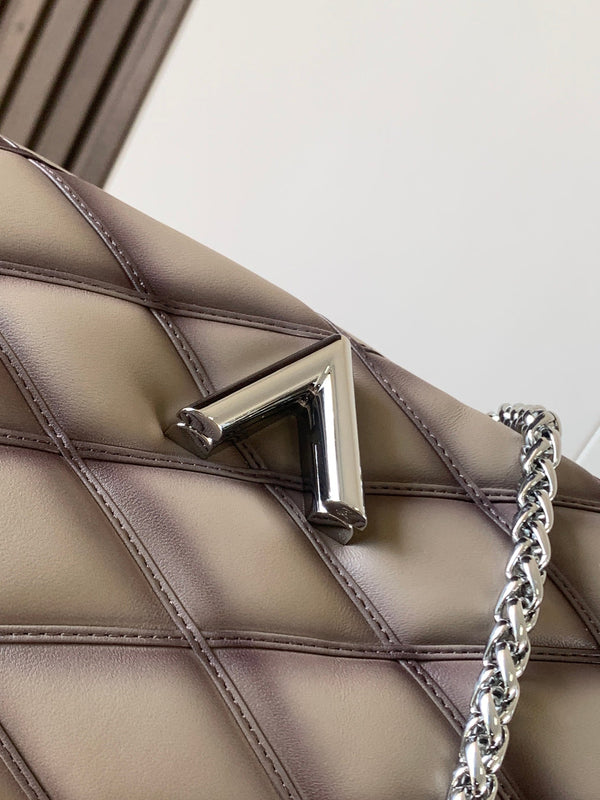 LV GO-14 MM 23cm Taupe Gray Lambskin Metal HW