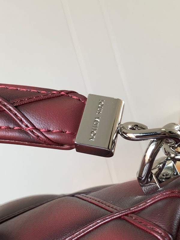 LV GO-14 MM 23cm Bordeaux Lambskin Metal HW