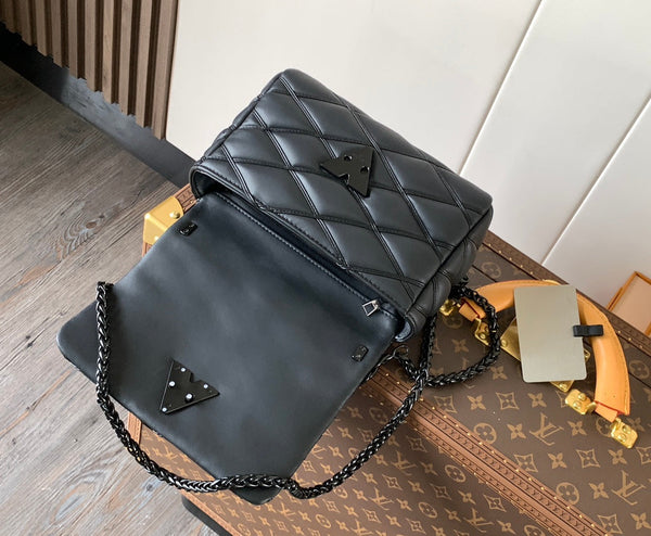 LV GO-14 MM 23cm Black Lambskin Black Metal HW