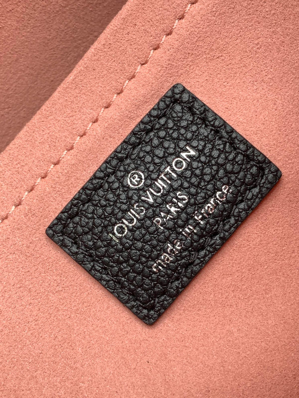 LV Hopscotch Bag 25cm Black Grained Epi Cowhide Sliver HW