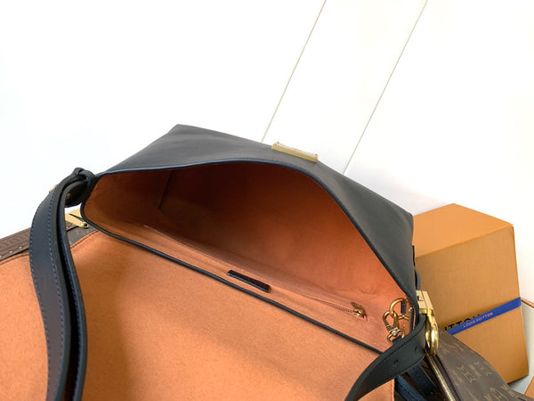 LV Low Key Messenger 30cm Black Calfskin GHW