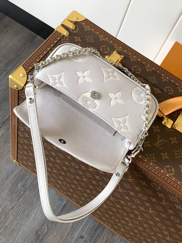 LV WOC 23.5cm Brume Gray Embossed Cowhide Metal HW