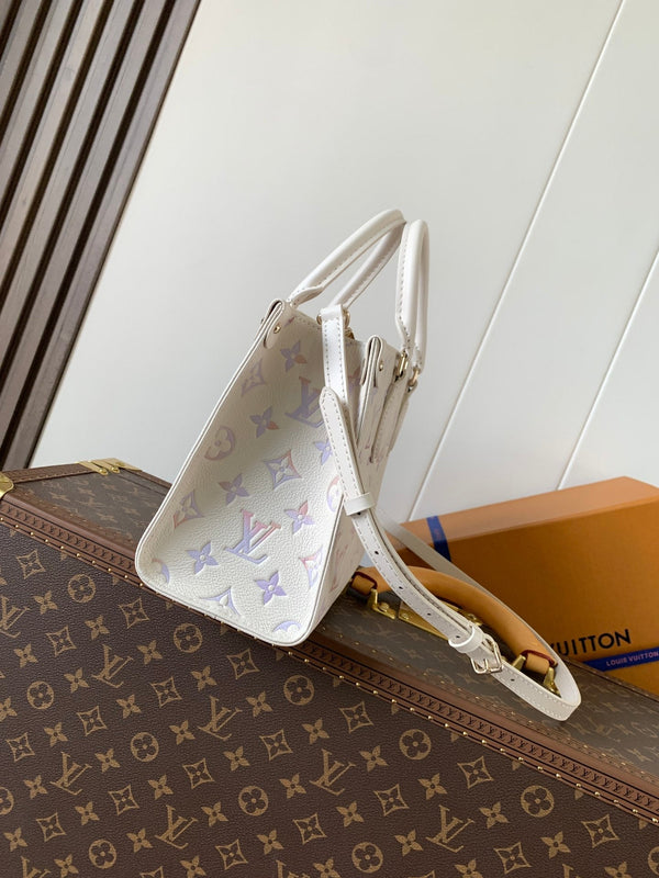 LV OnTheGo PM Dream Monogram Embossed Cowhide-Light GHW