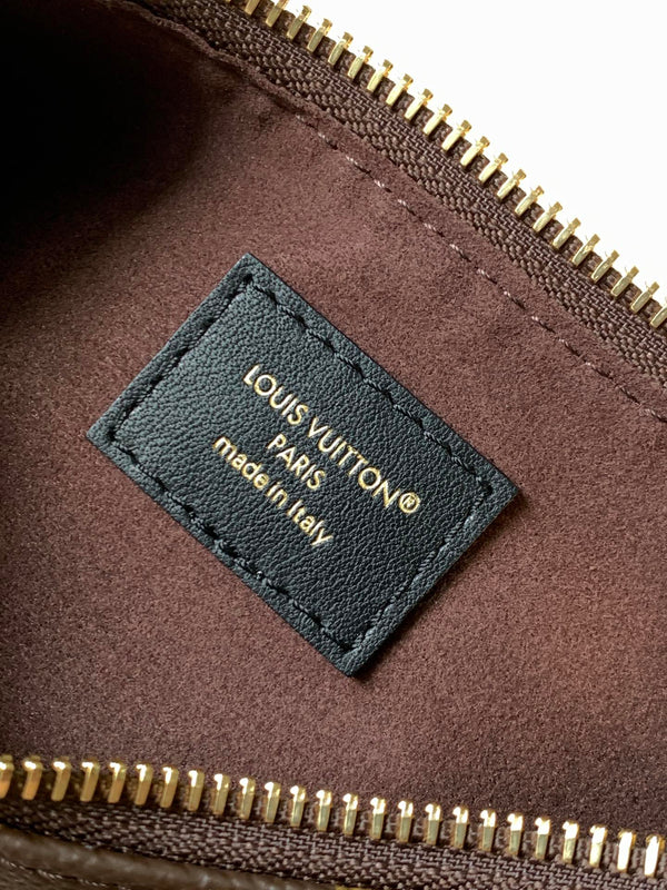 LV Catchy PM 24cm Brown Monogram Canvas & Cowhide
