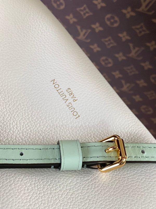 LV M26905 Express PM Handbag 26cm Sea Mist Cowhide GHW